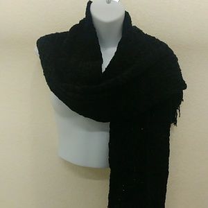 Betmar Cozy Women's Scarf - Black